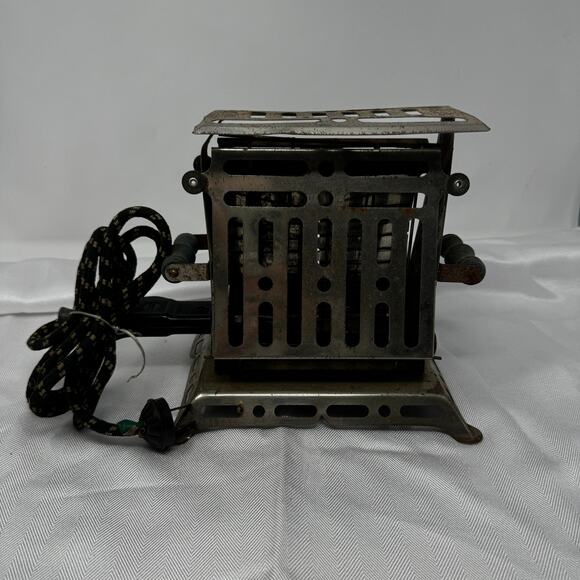 Antique Blue‎ Line Montgomery Ward Two Slice Toaster with Cord Works